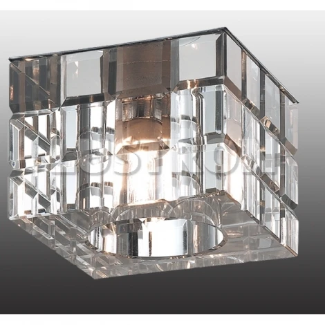 Встраиваемый точечный светильник Novotech Cubic 369540