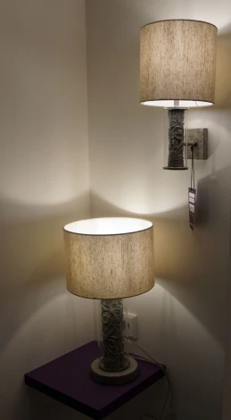 Интерьерная настольная лампа Maytoni Maryland ARM526TL-01GR