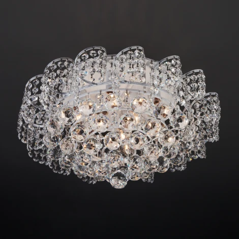 Потолочная люстра Eurosvet Charm 16017/9 белый с серебром