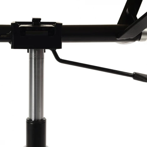 Кресло Eames Style Soft Pad Office Chair EA 217 Кремовая кожа