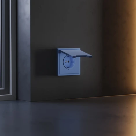 Накладка для розетки с заземлением защитными шторками и крышкой (деним) Voltum S70 VLS000815