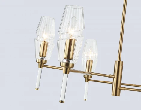 Потолочная люстра на штанге Ambrella High Light LH55201