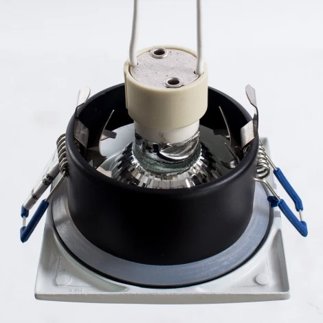 Встраиваемый точечный светильник Arte Lamp Aqua A5444PL-1WH (220V, IP44)