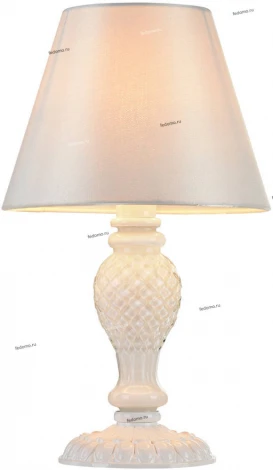 Интерьерная настольная лампа Maytoni Contrast ARM220-11-W