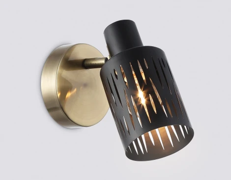 Спот Ambrella TRADITIONAL TR8667 (220V)