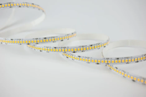 Светодиодная лента 21Вт/м 12В 5м LEDS POWER 008783