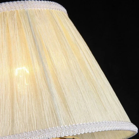 Интерьерная настольная лампа Maytoni Olivia ARM326-00-W