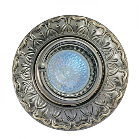 Встраиваемый точечный светильник L'Arte Luce Aversa L11851.86