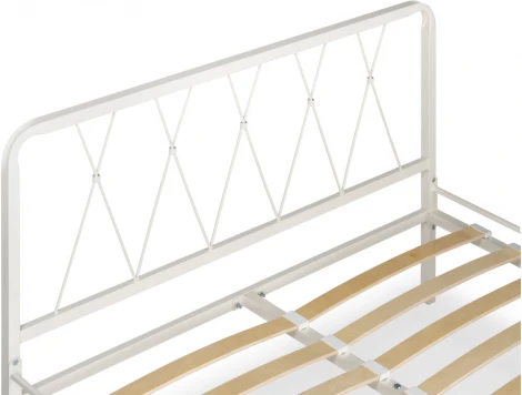 Полутораспальная кровать Woodville Иоханна 18 140х200 белая 511604