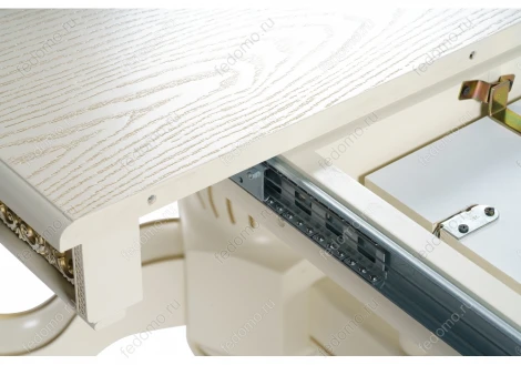 Деревянный стол Woodville Кассиль крем с золотой патиной 450830