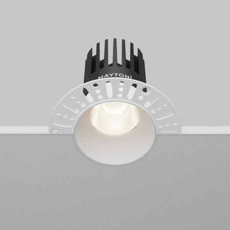 Встраиваемый светильник Maytoni Dip DL121-15W-4K-TRS-W