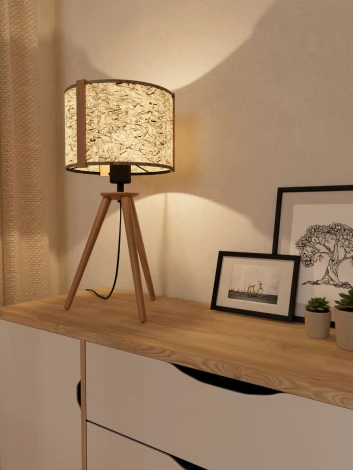 Интерьерная настольная лампа на треноге Eglo HONTONGAS 390325 (220V, выключатель)