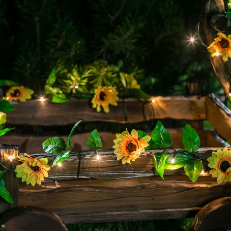 Садовая гирлянда на солнечной батарее «Подсолнухи». 24 светодиода, 1*АА Ni-Mh аккумулятор в/к. IP44 Uniel USL-S-138/PT2300 SUNFLOWERS