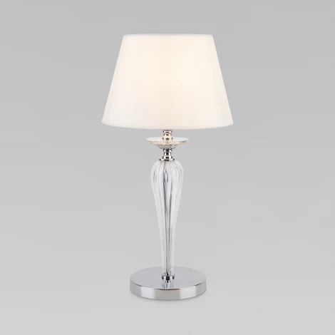 Интерьерная настольная лампа Eurosvet Olenna 01104/1 белый