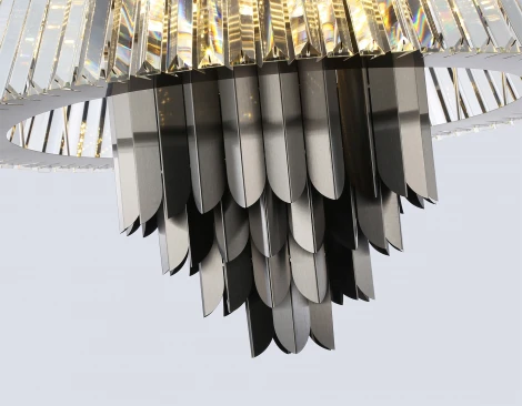 Подвесная люстра с хрусталем Ambrella High Light LH41026 (220V, на цепи)