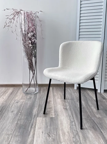 Стул RIYA UF992-01 Белый, teddy / черный каркас M-City 629M04960