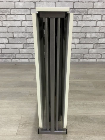 Стол-книжка Искра, Белый, Мир стульев