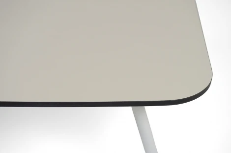 "Верона" журнальный стол из HPL 120х65, H40, каркас белый муар, цвет столешницы "крем" 4SIS CREАM-120-65-Al-VER-(9016MUA)-4sis