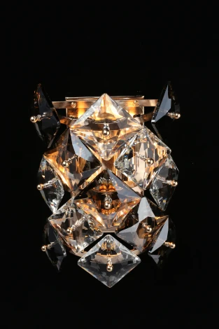 Настенный светильник Renacia APL.827.01.02