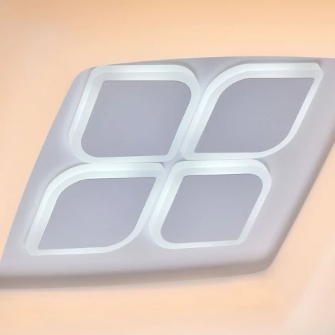 Потолочный светильник DeMarkt Эрида 706010801 (LED, 220V, пульт управления)