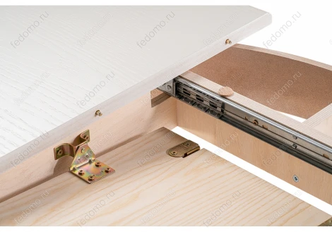 Стол Woodville Брейзер молочный / золото 483906