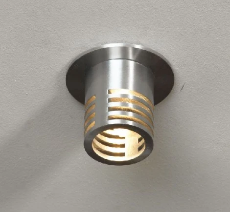 Встраиваемый точечный светильник Lussole Downlights LSQ-6710-01