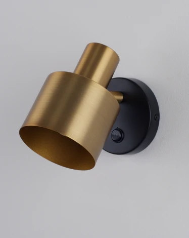 Спот с выключателем Moderli Artis V11274-1W (220V)