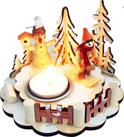 Новогодний подсвечник из дерева Snowlight
