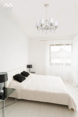 Подвесная люстра MW-Light Виталина 448012106 (220V, на цепи)