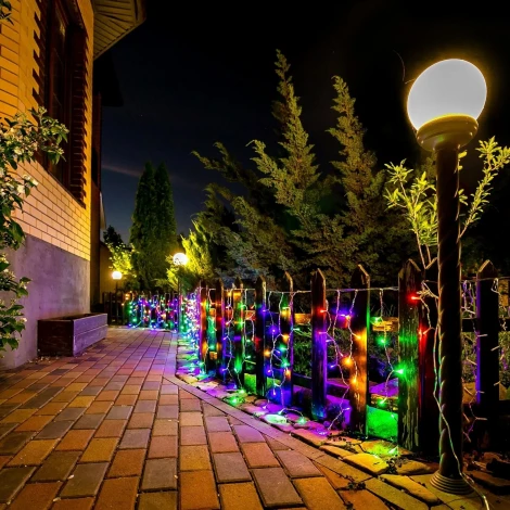 Бахрома светодиодная со статическим свечением, 6м. соединяемая, 200 светодиодов, разноцветный свет Uniel ULD-B6007-200/STK MULTI IP44