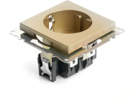 Розетка с заземлением и шторками (золото) Stekker Катрин 49224