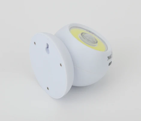 Мебельный светильник светодиодный с датчиком движения и освещенности на магнитном основании ЭРА SB-802 SB-802