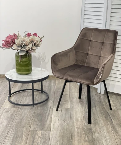 Стул M-City MAVERICK BLUVEL-38 LATTE/ черный каркас, поворот.360 град.