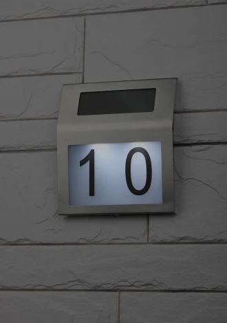 Настенный светильник уличный на солнечной батарее Эра ERAFS048-09 (LED, датчик освещенности)