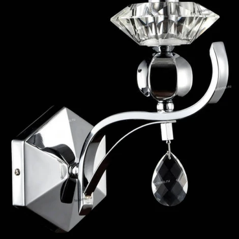 Бра Maytoni Smusso MOD560-01-N