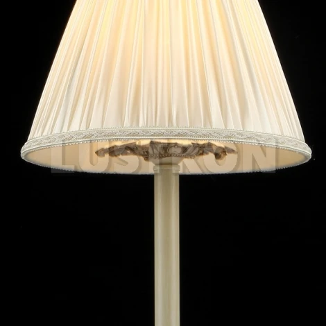 Интерьерная настольная лампа Maytoni Olivia ARM326-00-W