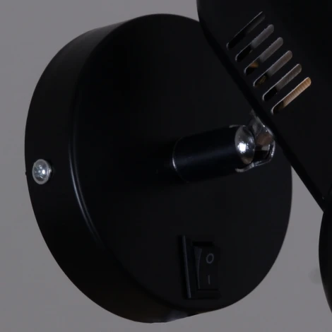 Спот Reluce 04012-0.2-01 BK (220V, выключатель)