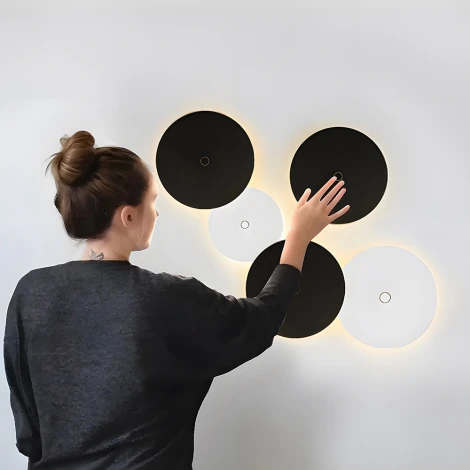 Настенный уличный светильник Arte Lamp A4506AL-1WH (LED, 220V, сенсорный выключатель, круглые, IP65)