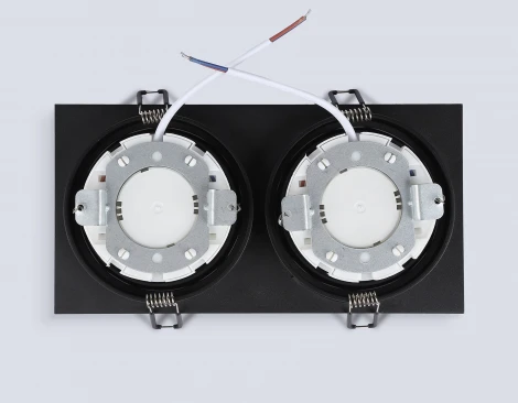 Светильник встраиваемый IP44 Ambrella Techno Spot TN6615 (220V)