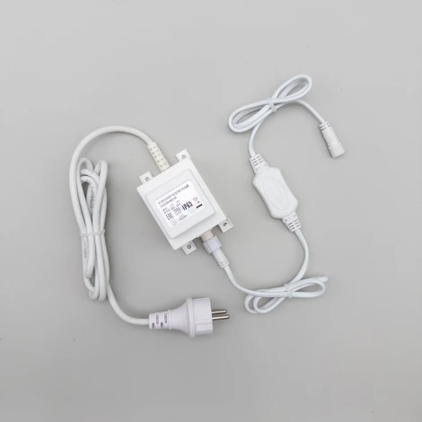 Трансформатор 60W с выпрямителем для Нитей 24В, до 1000 LED, провод белый каучук, IP65 Laitcom PTR60-3A-W