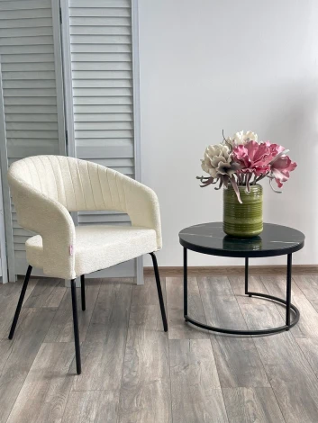 Стул M-City SNUG 3018-01 белый, шенилл / черный каркас