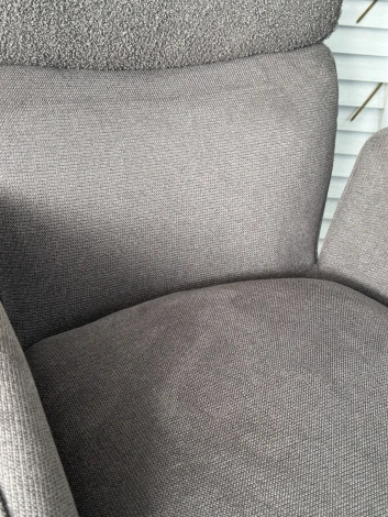 Стул M-City TRIS 360 град. поворот с возвратом, Davis Nowo 92 серый, букле /Point 90 серый/ Черный