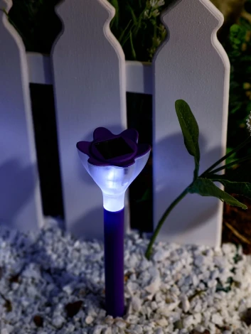 Грунтовый светильник на солнечной батарее Uniel USL-C-417/PT305 Purple crocus (LED, цветы, IP44)