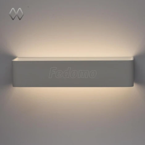 Настенный светильник линейный светодиодный DeMarkt Котбус 492023302