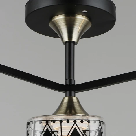 Потолочная люстра на штанге Reluce 01700-0.3-03 (220V)