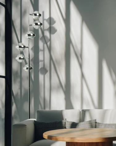 Торшер светодиодный DeMarkt Капелия 730041406
