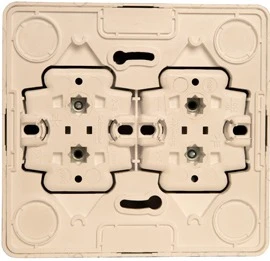 Розетка накладная четверная с заземлением и шторками (кремовый) Systeme Electric Etude PA16-208K