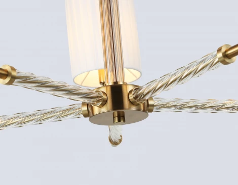Потолочная люстра на штанге Ambrella High Light LH71500