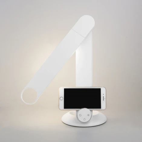 Офисная настольная лампа Eurosvet Action 80428/1 белый