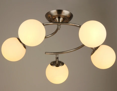 Потолочная люстра Мелодия Света 000026260